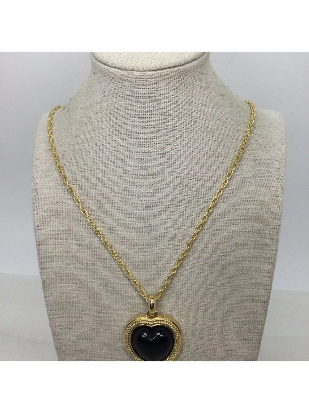 Vintage Ivana Trump Black Jewel Heart Pendant Long Chain Necklace 36" NWOT NIB - Picture 2 of 4